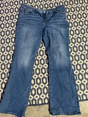 American Eagle Outfitters Medium Blue High-Rise Wide-Leg Jeans